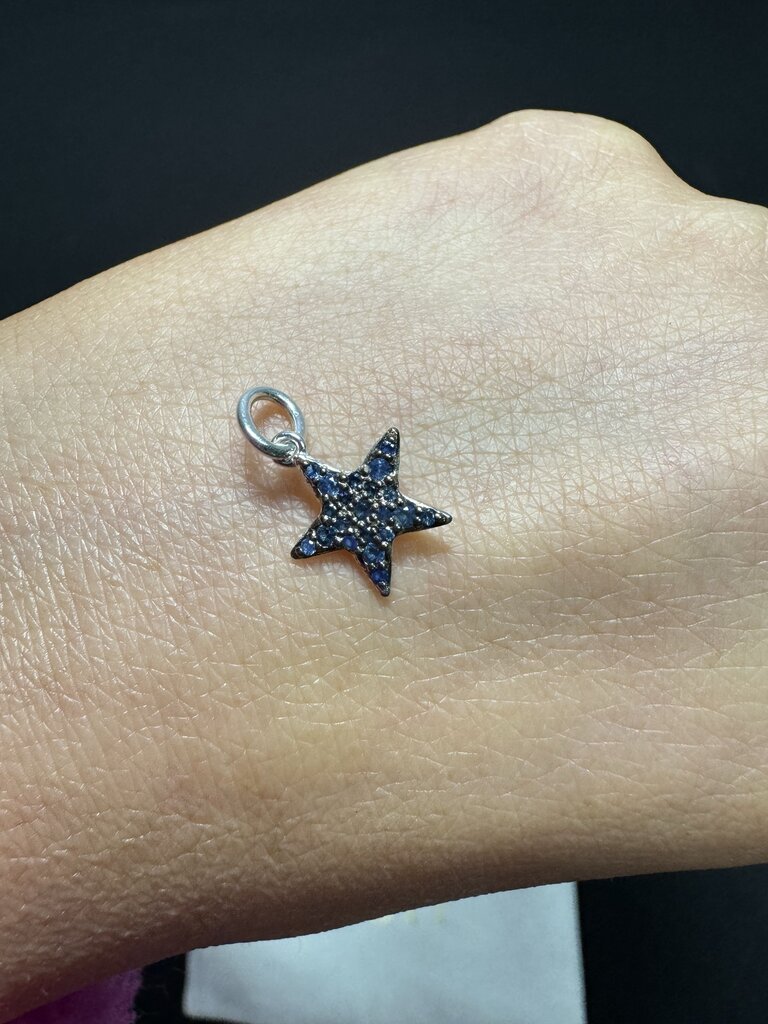Kendra Scott Blue Sapphire Folds of Honor