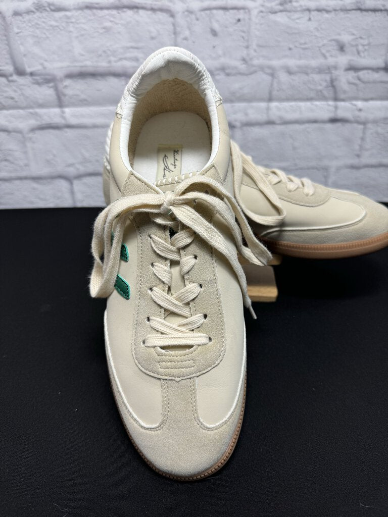 Crisp Vintage Havana Sneakers