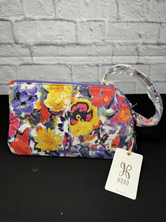 NWT Hobo Sable Clutch