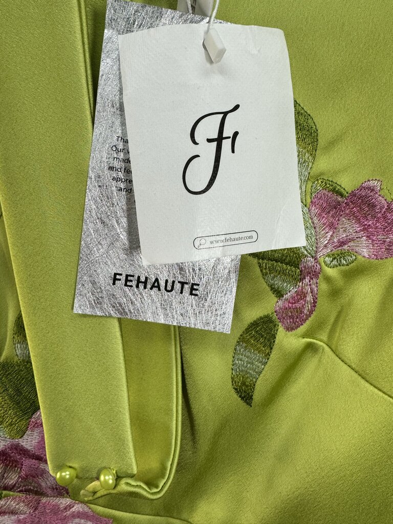 NWT Fehaute Maxi Dress with Belt