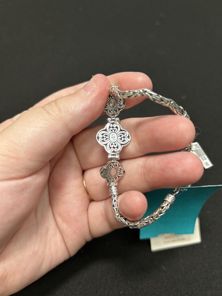 Annika Witt Sterling Three Elephant Bracelet with toggle clasp 7-7.5 inches