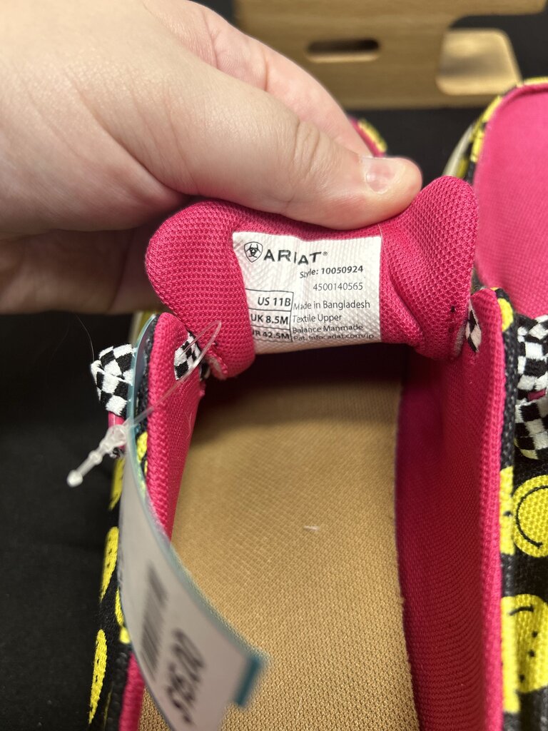 Ariat Pink Smiley Shoes Size Women's 11 New!