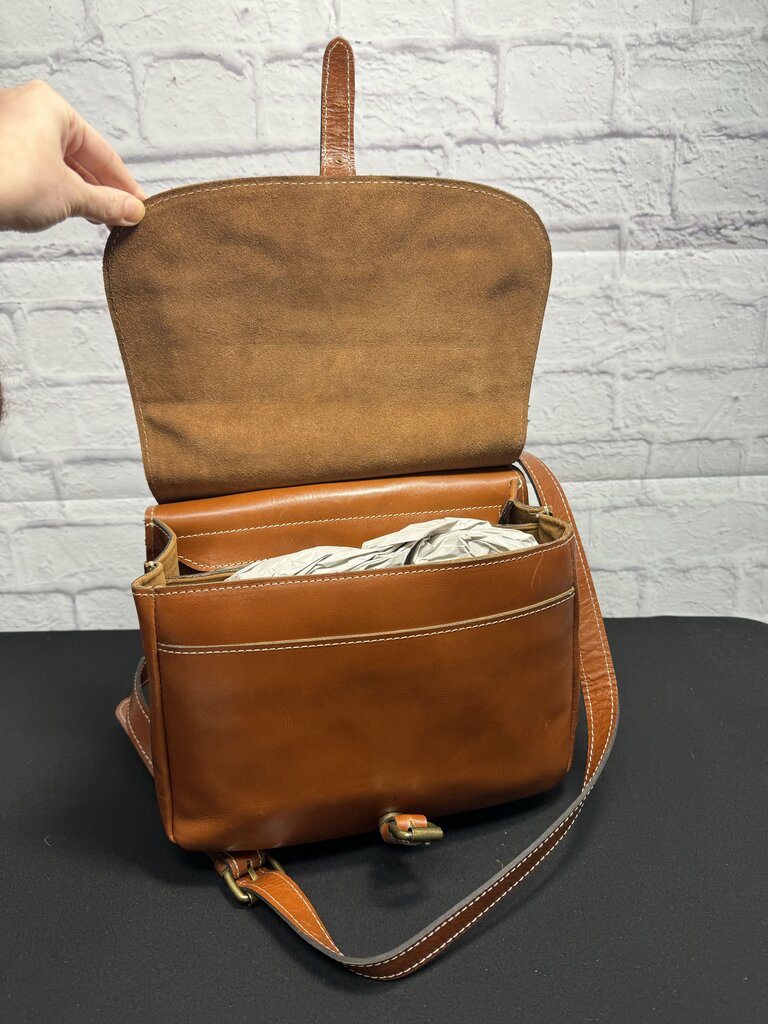 NWT Patricia Nash Leather London Saddle