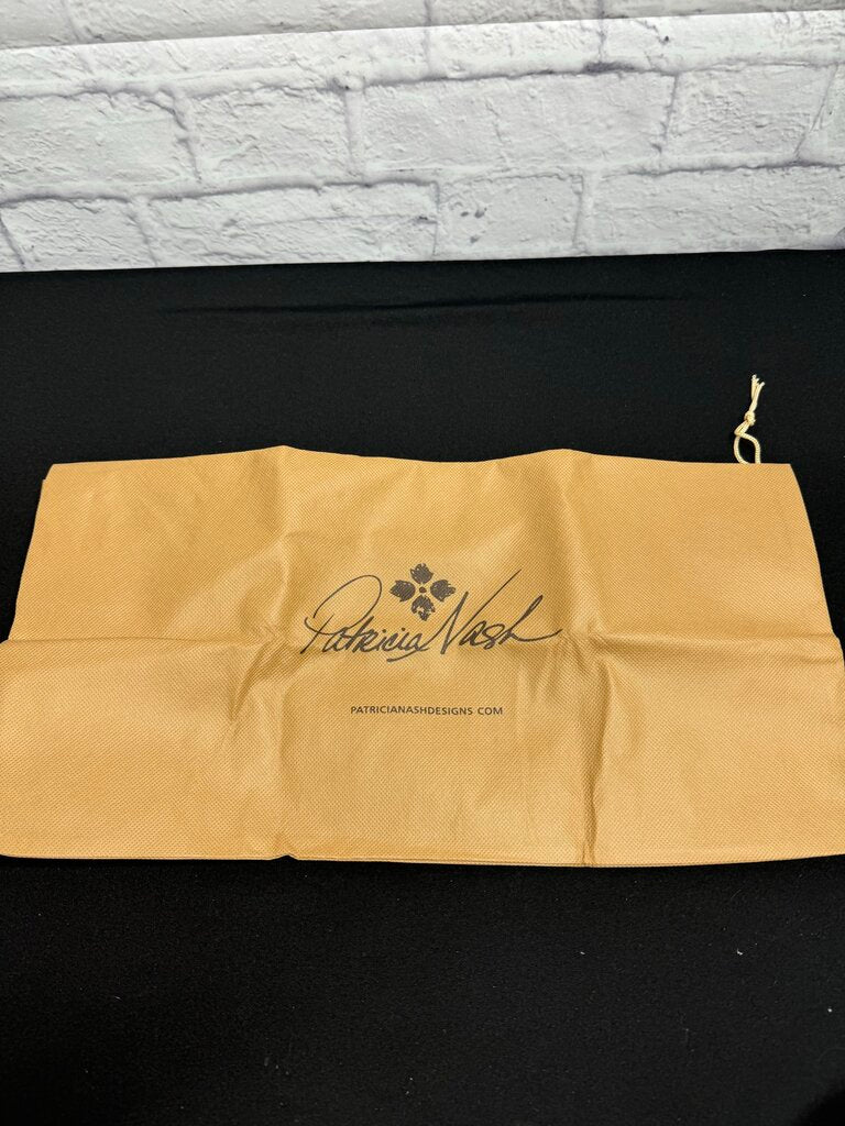 NWT Patricia Nash Leather London Saddle