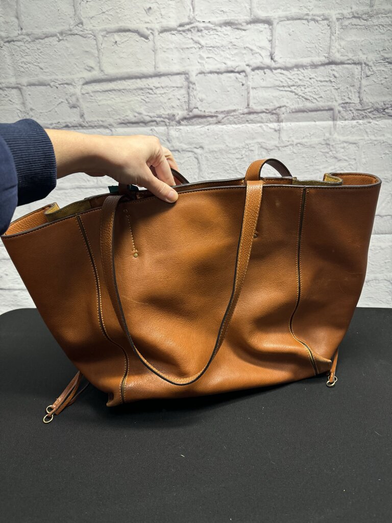 Chloe Milo Work Leather Tote