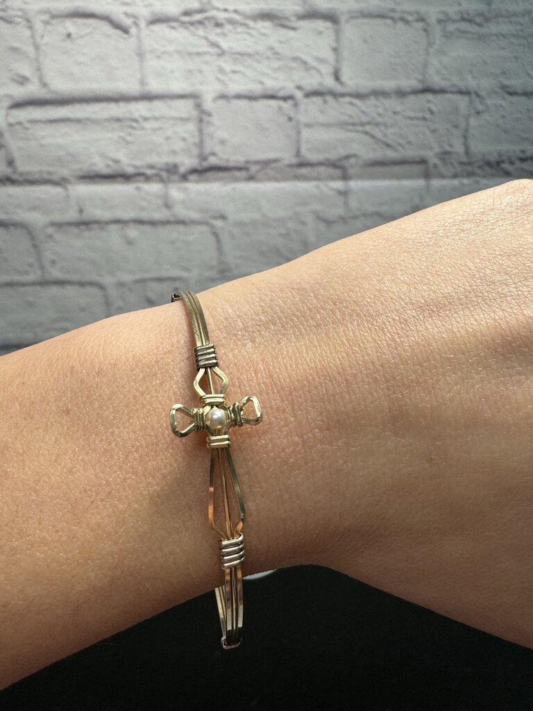 Ronaldo "Jesus Loves Me" Bracelet 7"